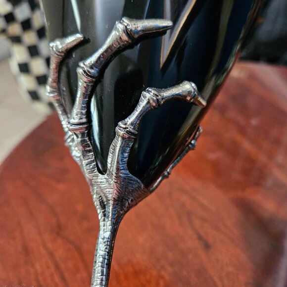 HALLOWEEN FALL METAL SCARY SKELETON HAND BLACK MARTINI WINE BAR GLASS GOBLET - Picture 5 of 9